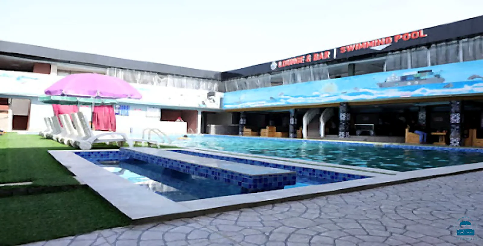 Swimming pool and resort grounds at Pishon Havilah